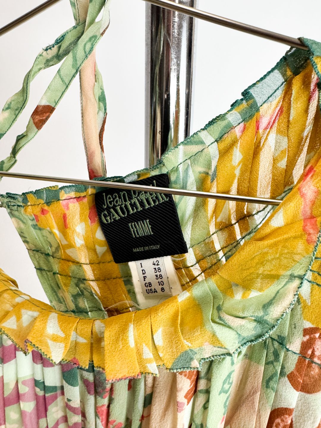 Thumbnail 1001c96f-0f76-4bc0-b122-6f0848e7a774