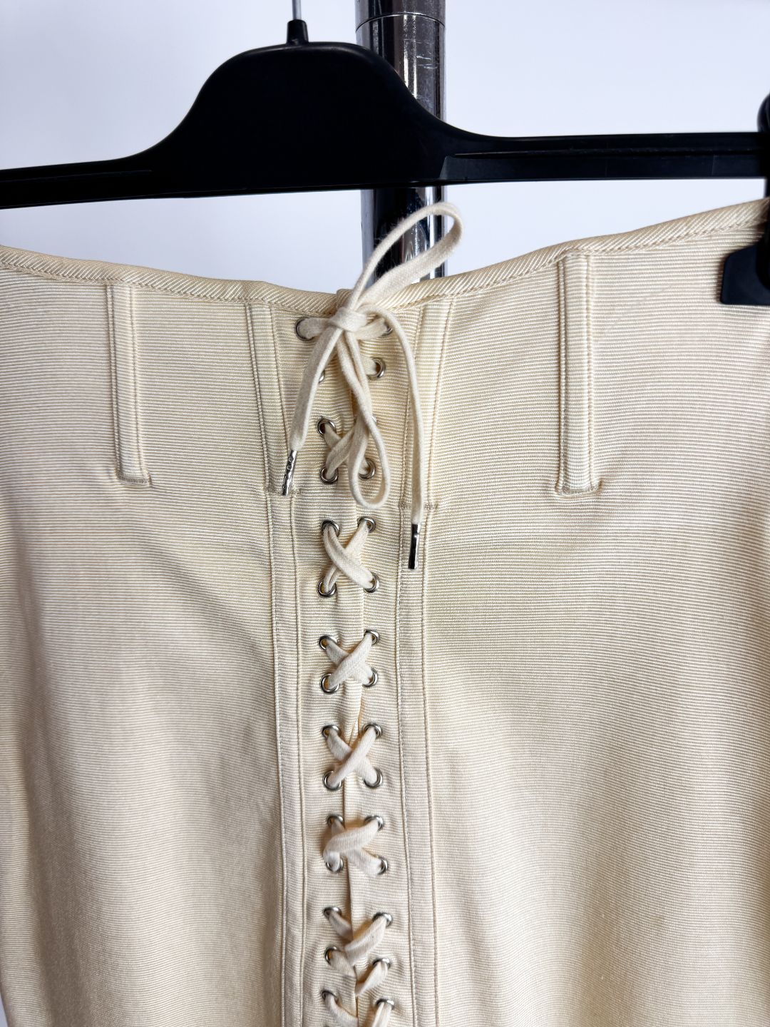 Thumbnail c7ec06e9-53c4-4600-82f9-ea4fedb542eb