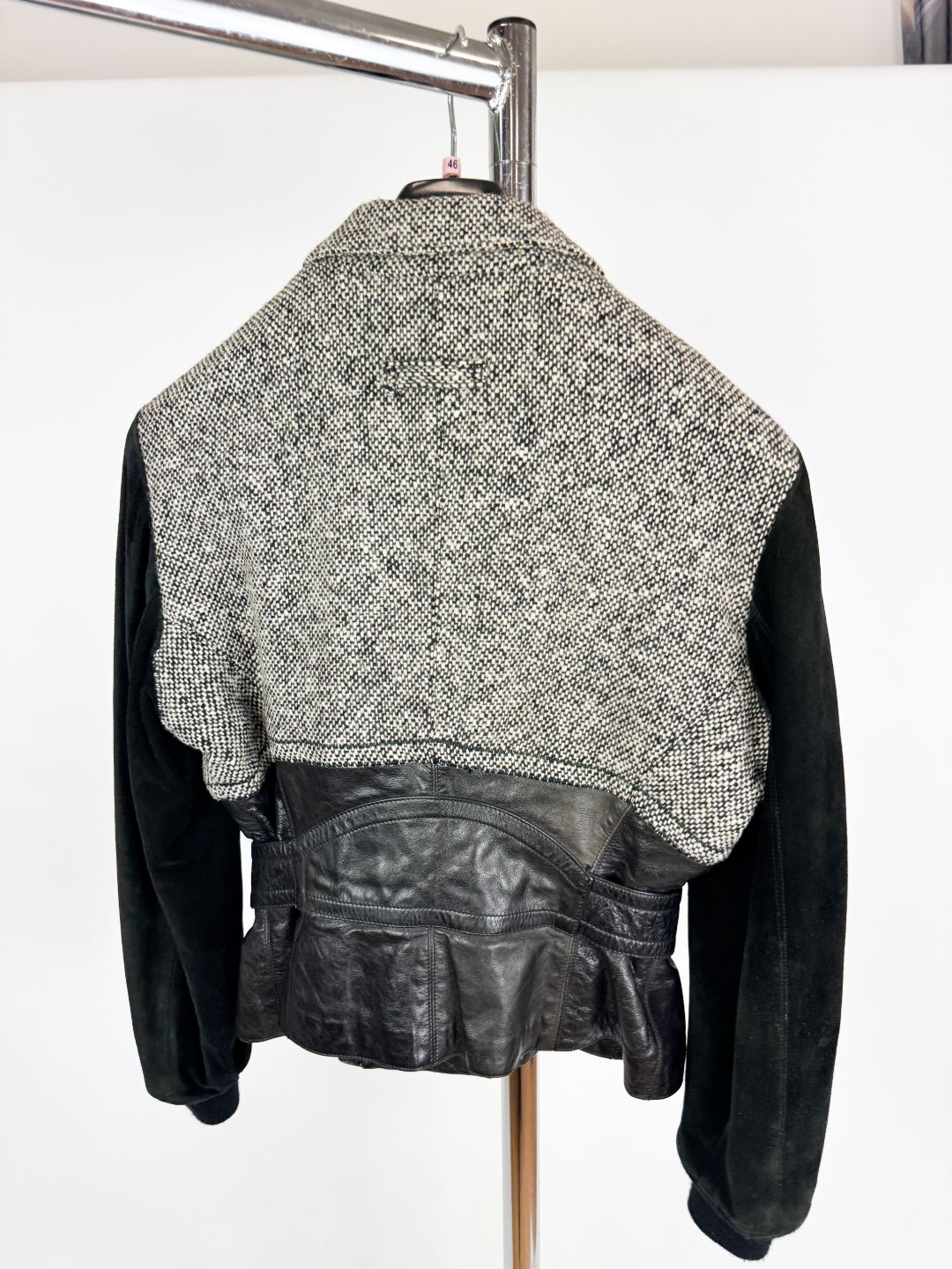 Thumbnail 3e5a6a8e-4319-4230-83d2-34fc31760d1f