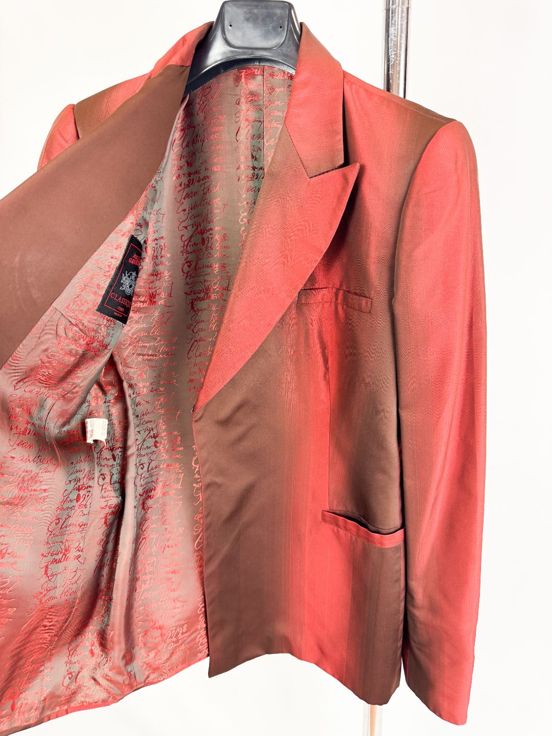 Thumbnail 400f53fb-0e21-442e-9290-db4feea0e2b9