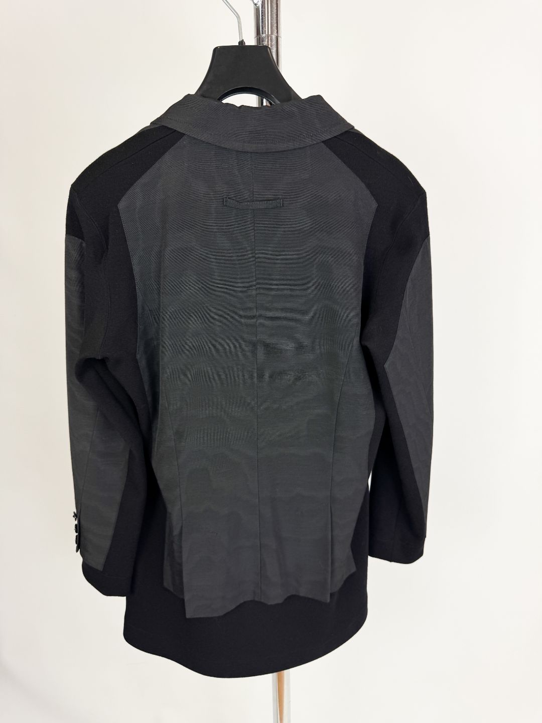 Thumbnail 83491b79-e3cd-4af9-a98f-1e65807ccf9d