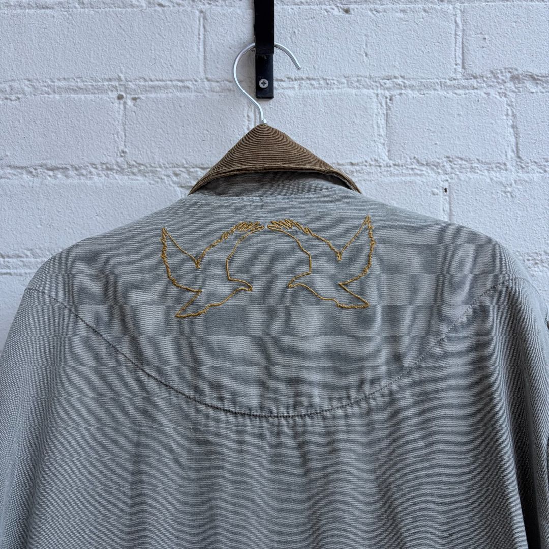 Thumbnail 1339d770-97c8-466c-9ff0-2e650c527203