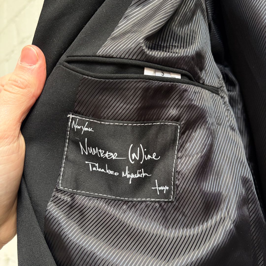 Thumbnail 5ad72ea0-2df9-471c-b6cb-6ed9ae3a317c