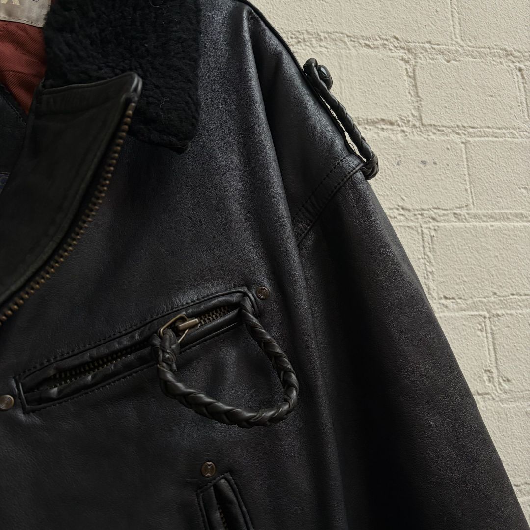 Thumbnail e0d33825-7a3b-499b-bd50-11491823a989