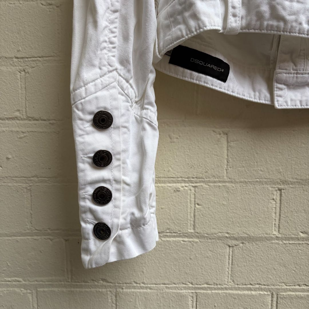 Thumbnail ea1a450b-ca6e-495f-b58f-2ff9f0b692b1