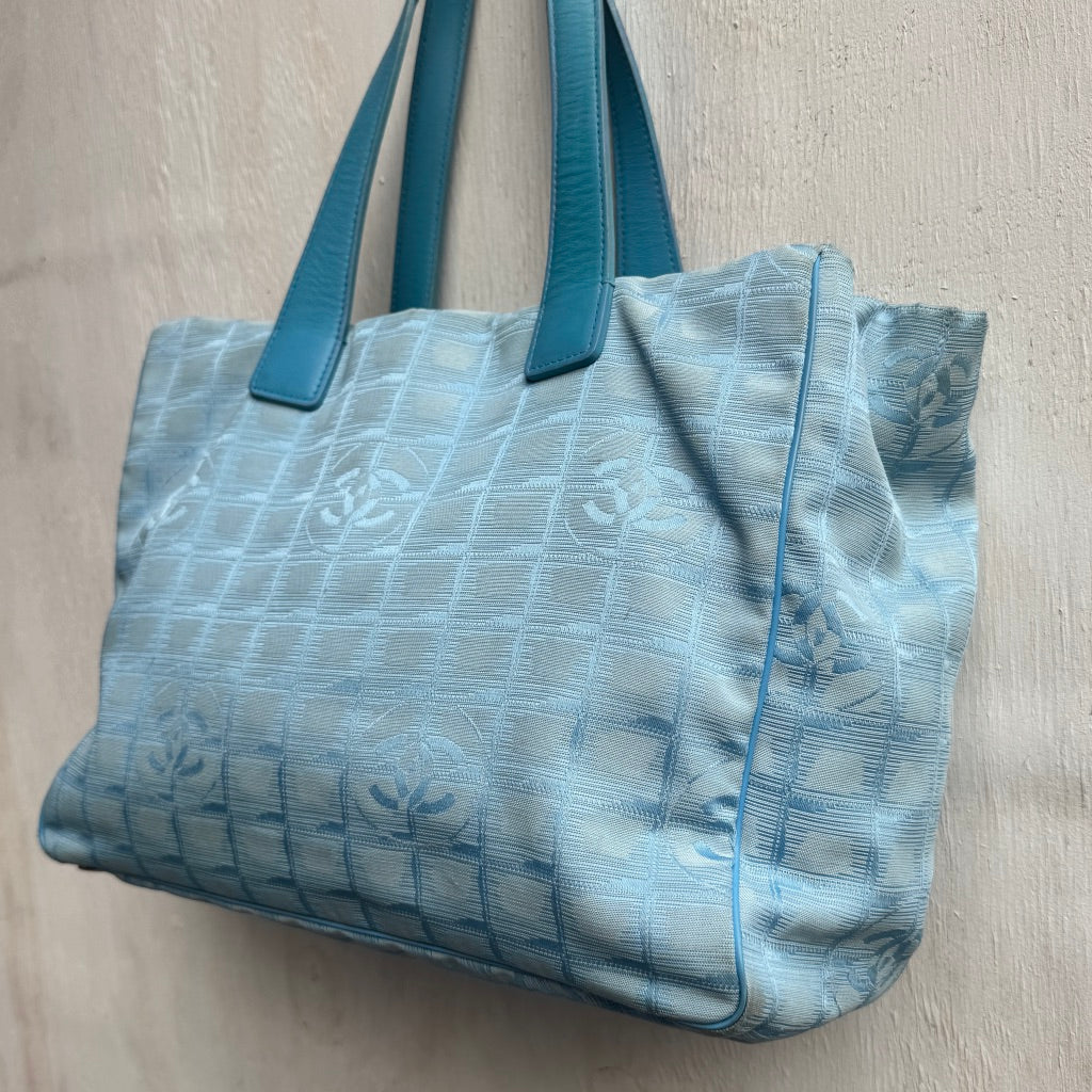 Thumbnail 29ad5512-9590-4c04-8b78-720f11dd8130