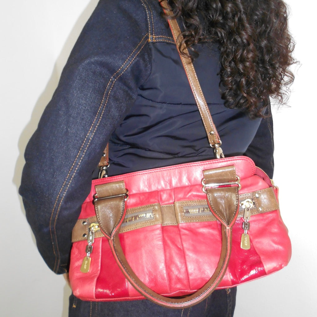 Thumbnail 8af2a261-9957-48d9-8e2b-4763f0a630ee