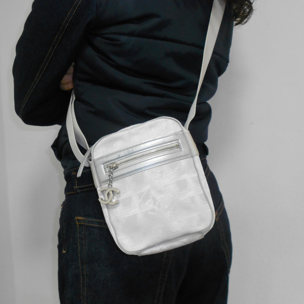 Thumbnail 779f4739-36cc-4fad-81f1-c69bd0063c74