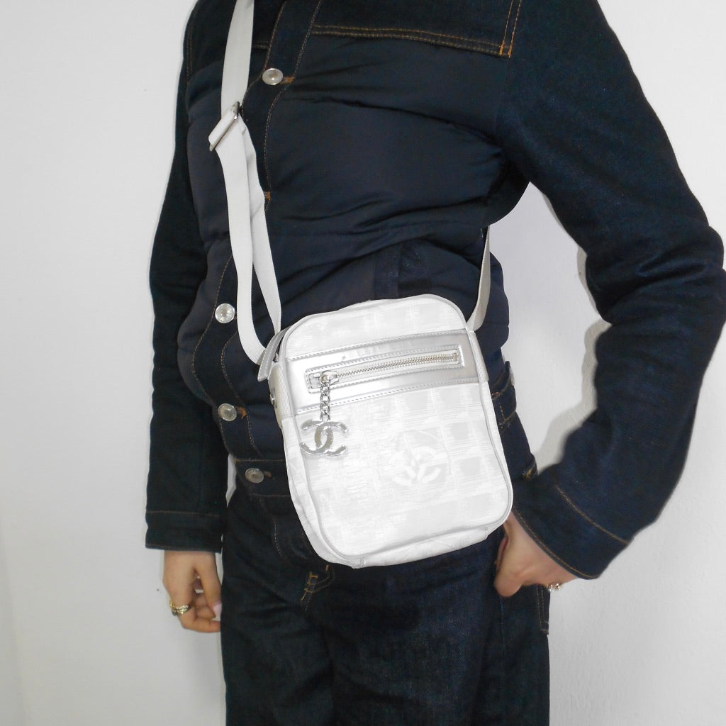 Thumbnail 602daa22-57d3-4e67-bdee-4f24a557b6f2