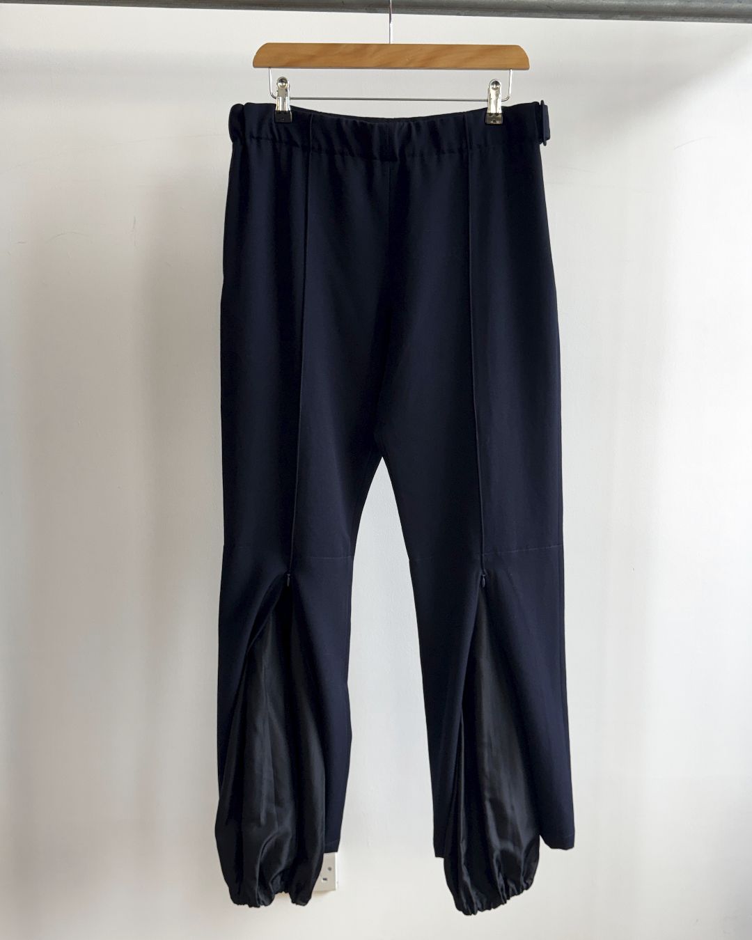 Thumbnail 8a6600f6-3be6-4859-99aa-b3e14d43d0bb